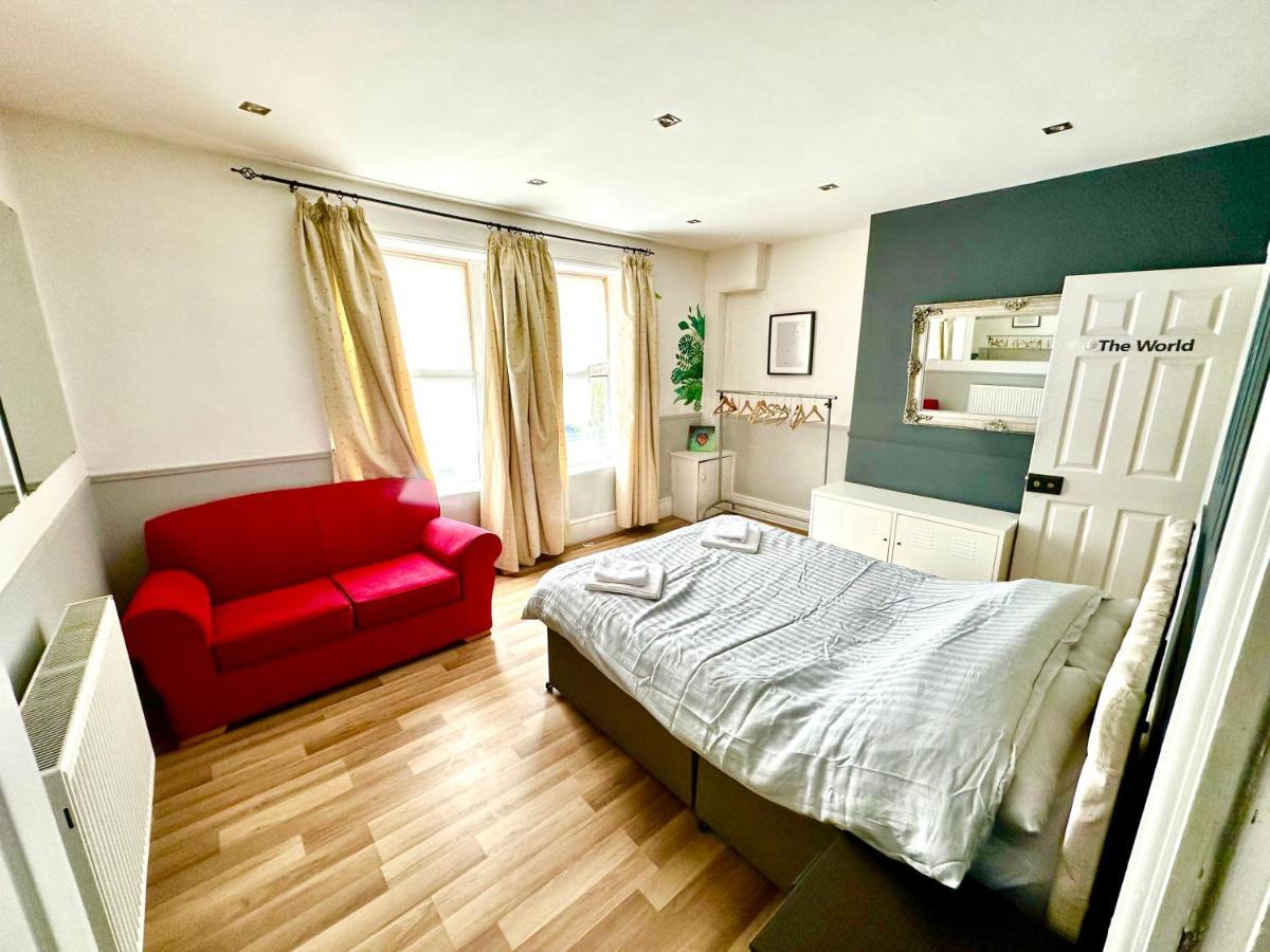 Adeamstays Provides Beautiful Centrally Located 1 And 2 Bed Apartments On Liverpools Boulevard Bagian luar foto